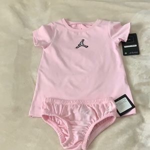 JORDAN 2 Piece Baby Set